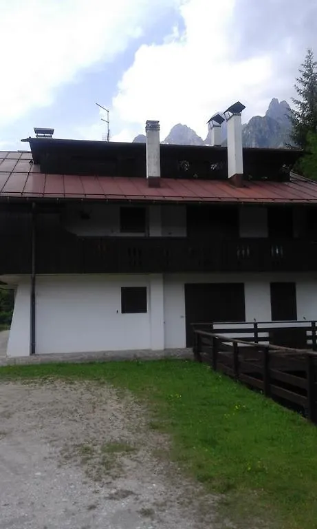 Apartment Appartamento Borgo Rio Muri Auronzo di Cadore Italy